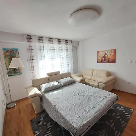 Apartma Azzur